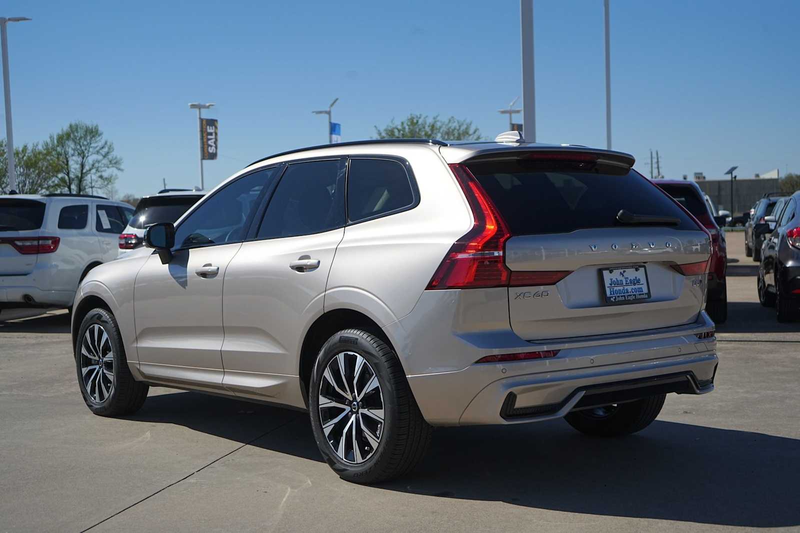 Thumbnail: 2024 Volvo XC60 - 4