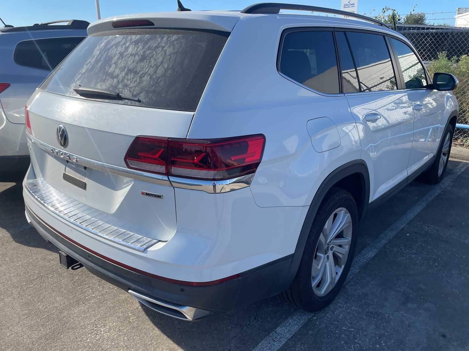 2021 Volkswagen Atlas V6 SE Technology photo 2
