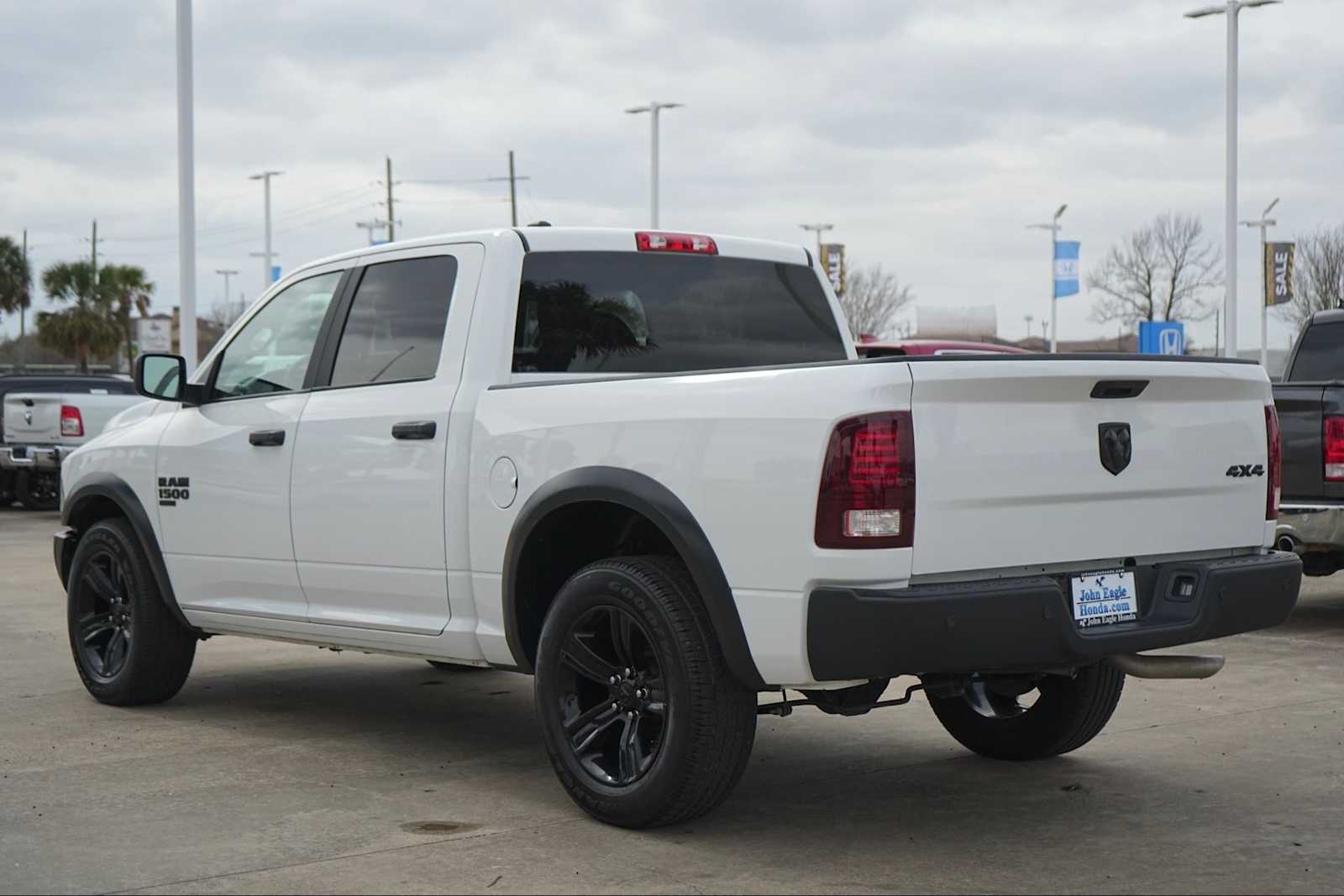 Thumbnail: 2024 RAM 1500 Classic - 4