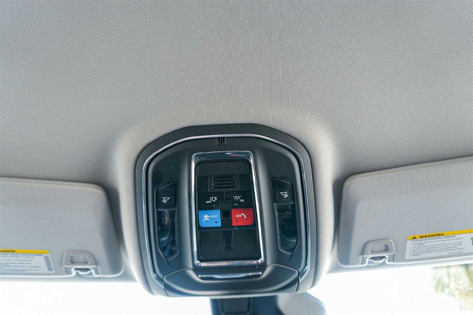 Thumbnail: 2023 Jeep Grand Cherokee - 25