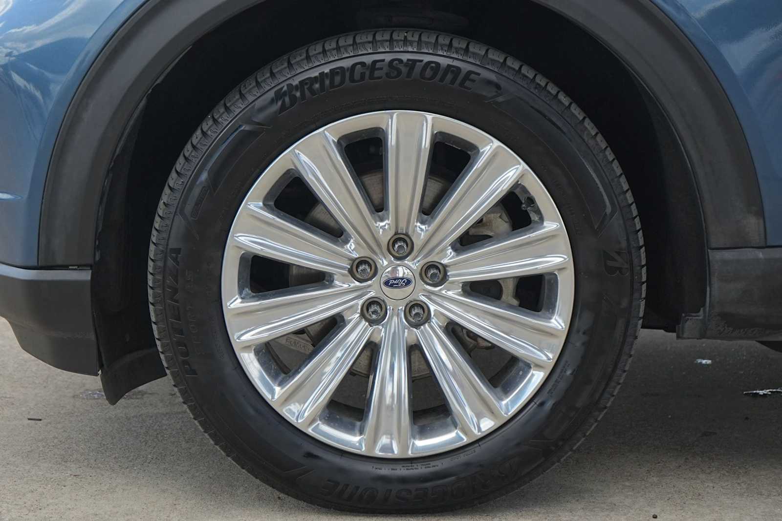 Thumbnail: 2020 Ford Explorer - 7