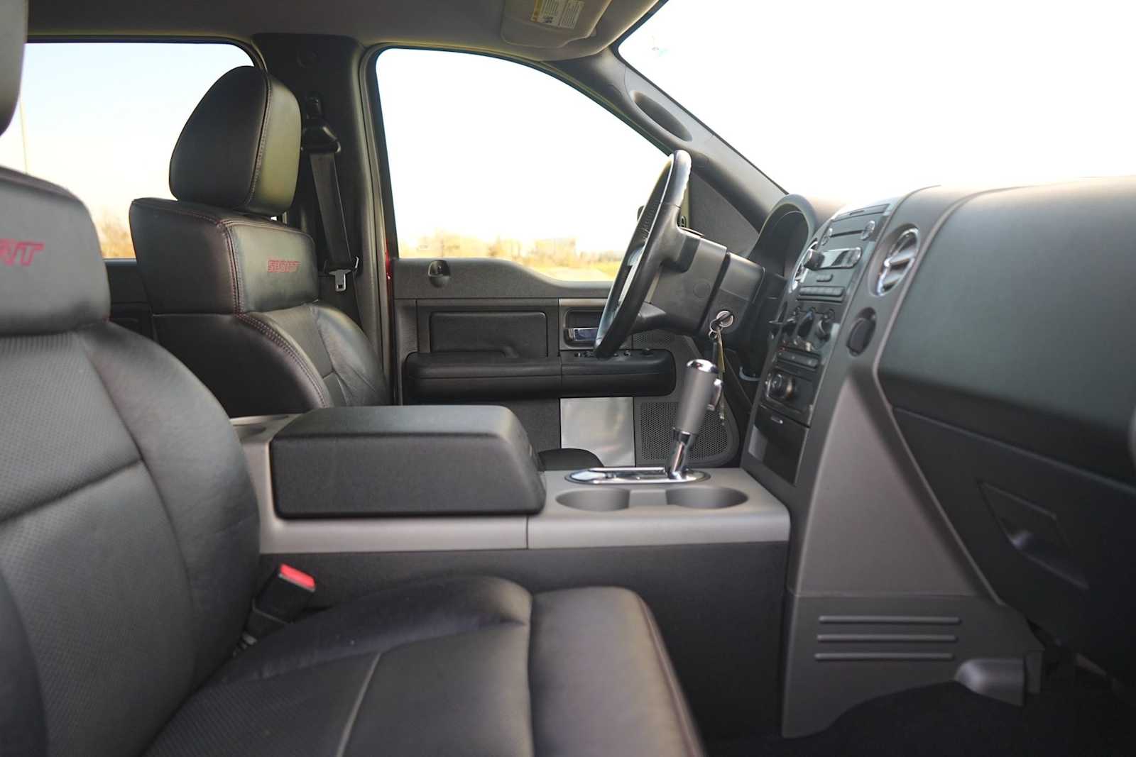 Thumbnail: 2008 Ford Econoline - 15