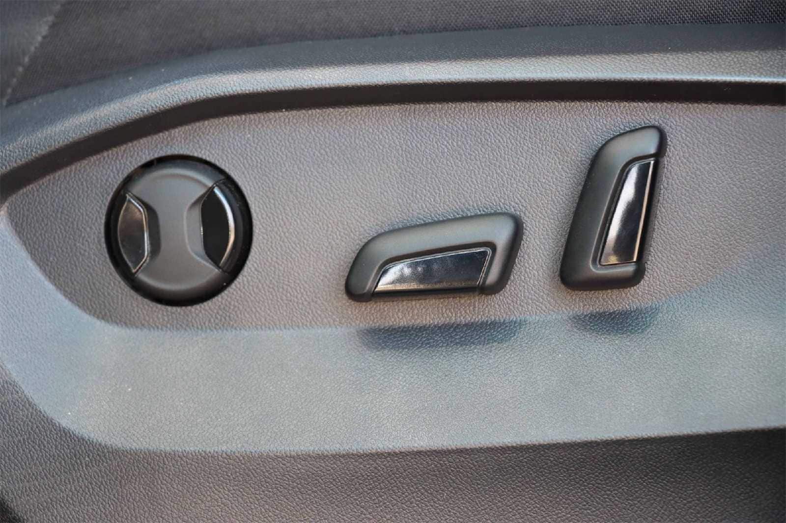 Thumbnail: 2024 Volkswagen Tiguan - 29