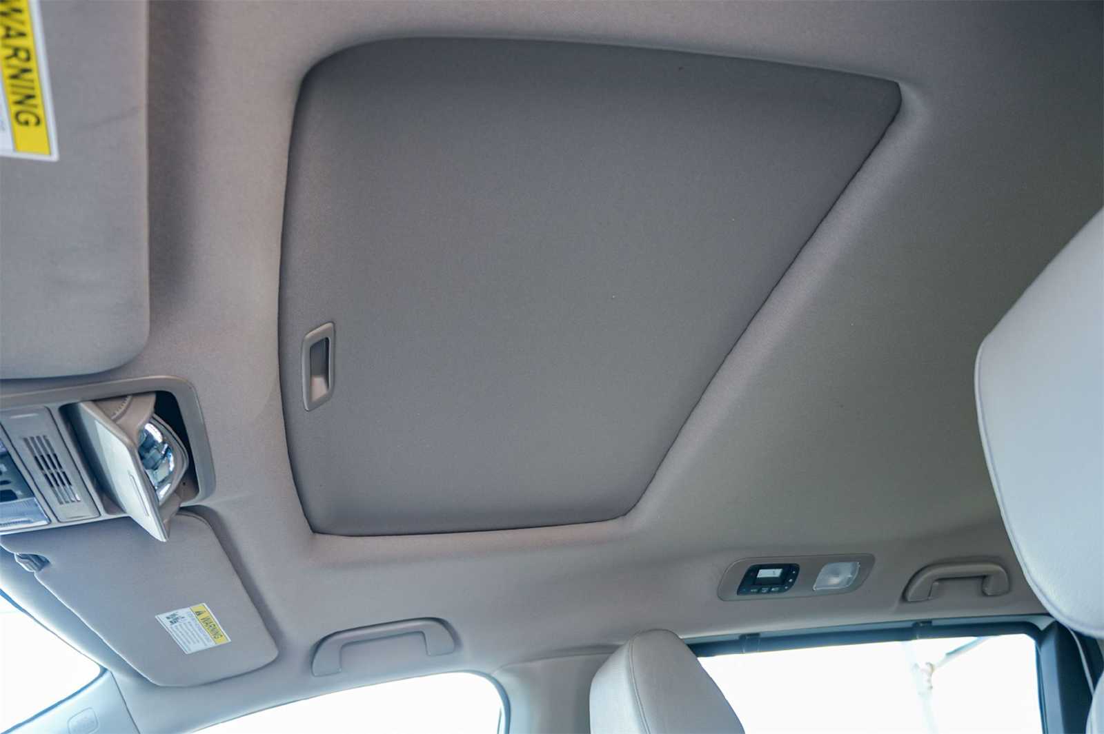 Thumbnail: 2023 Honda Odyssey - 22