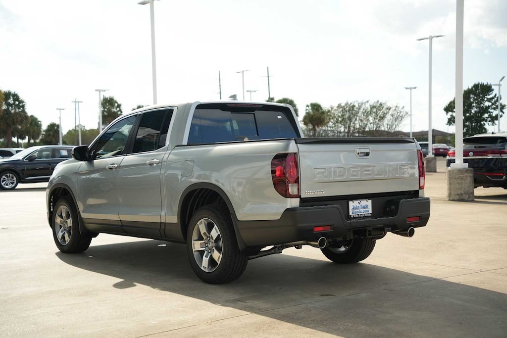 New 2026 Honda Ridgeline RTL Truck Crew Cab
