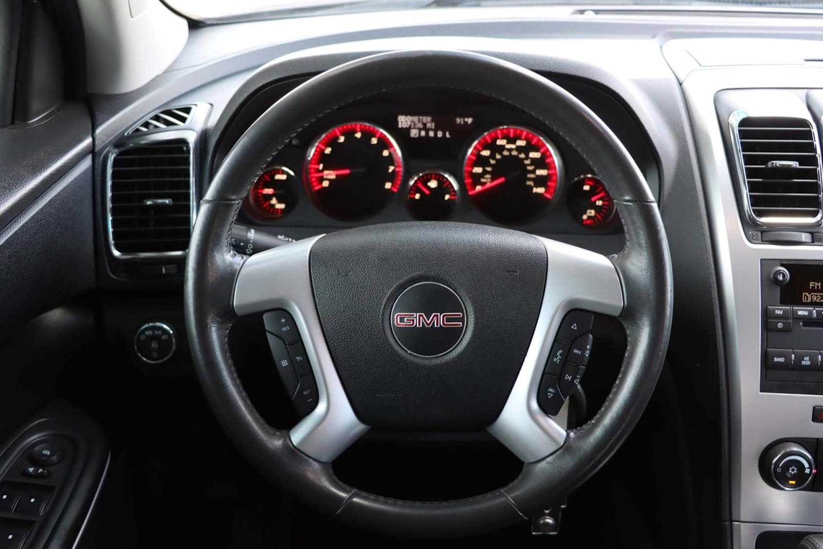 Thumbnail: 2012 GMC Acadia - 16