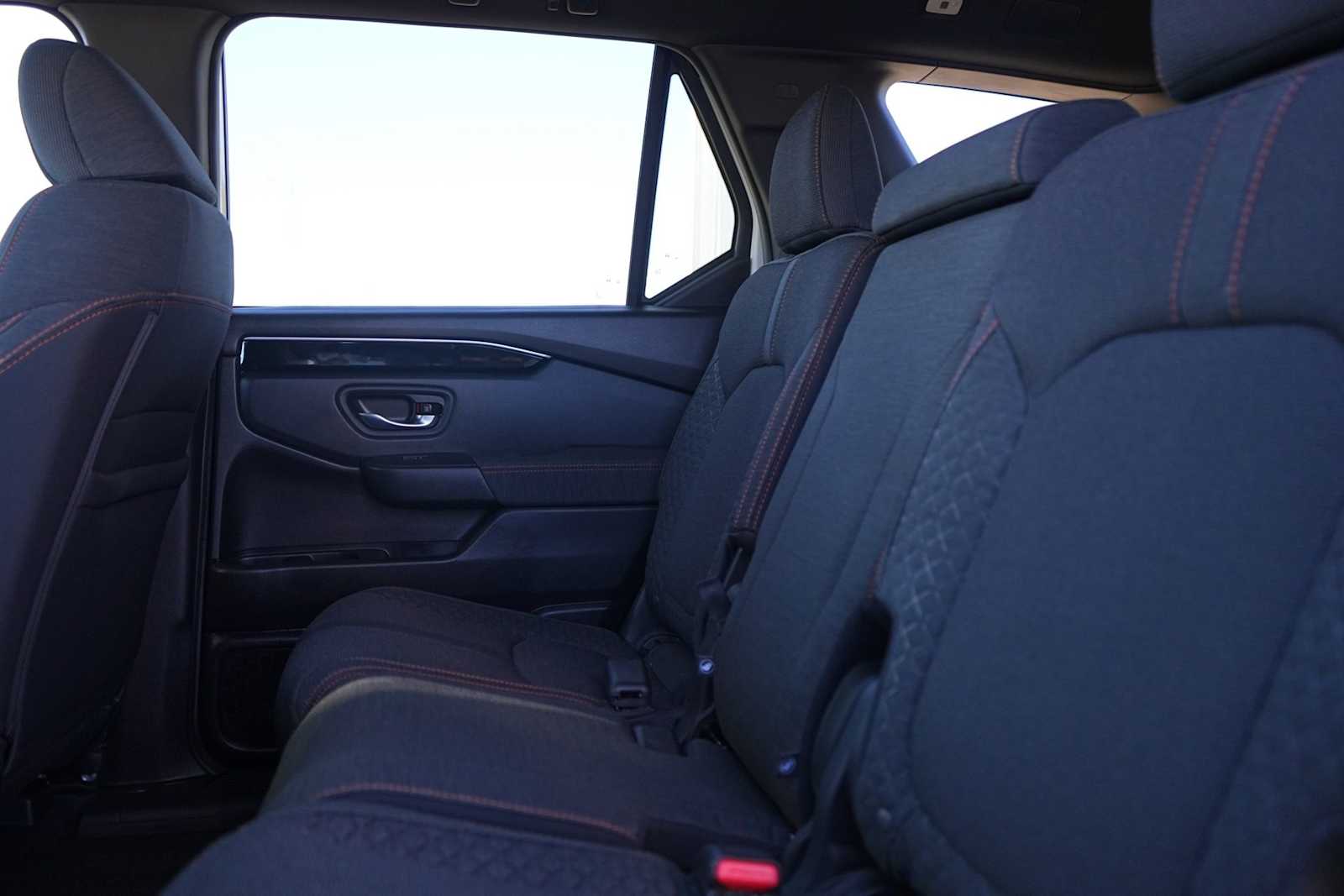 Thumbnail: 2025 Honda Pilot - 14