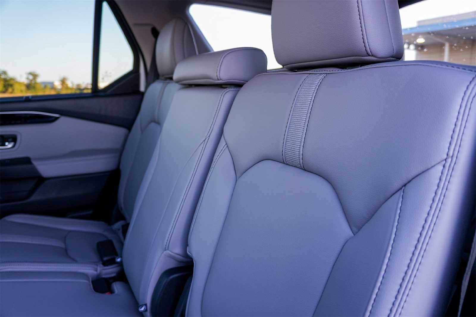 Thumbnail: 2025 Honda Pilot - 13