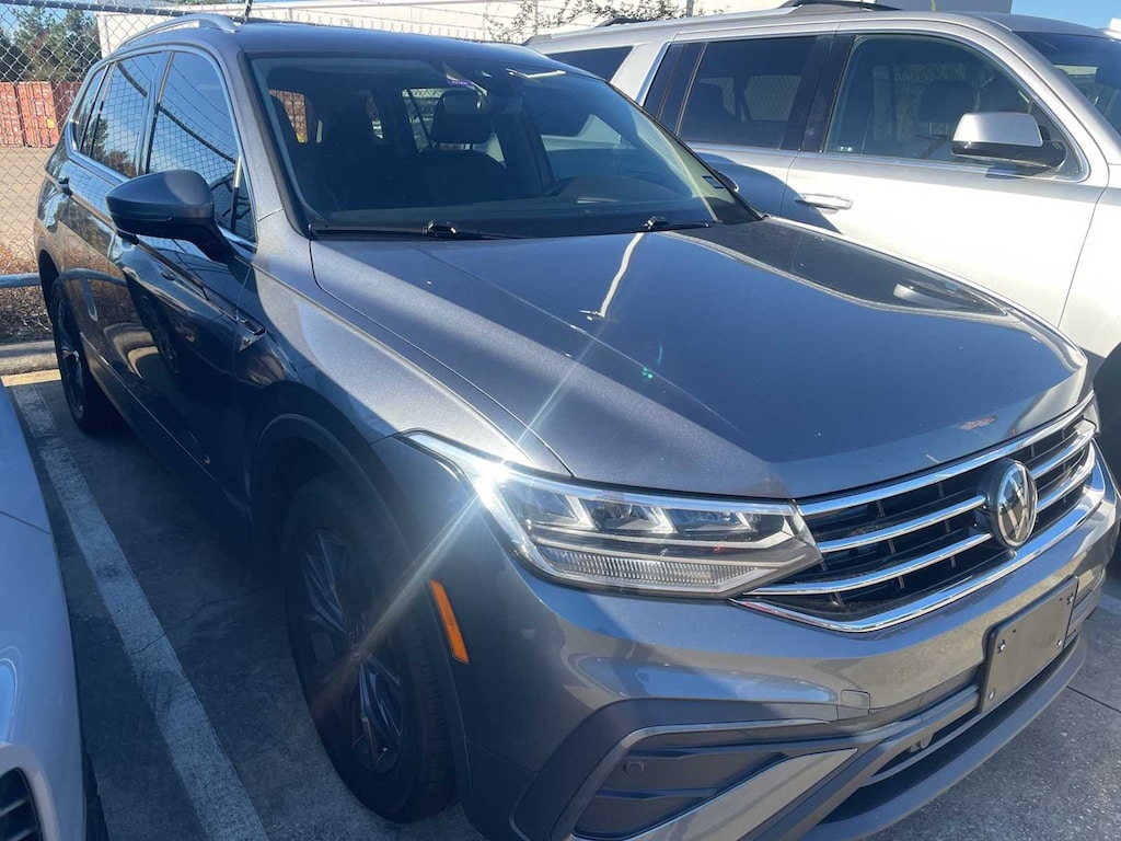 Used 2024 Volkswagen Tiguan 2.0T SE SUV