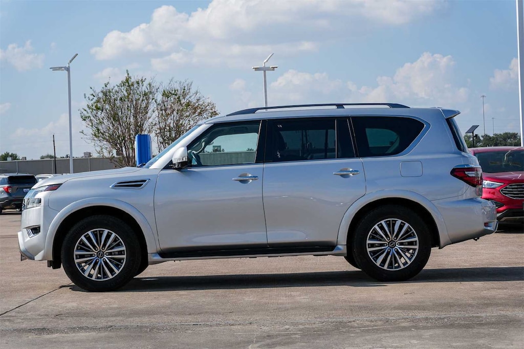 Used 2023 Nissan Armada SL SUV