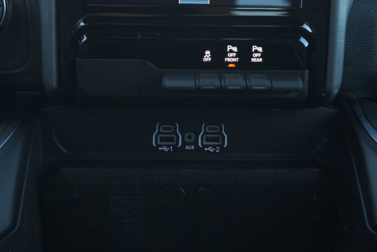 Thumbnail: 2025 RAM 1500 - 23