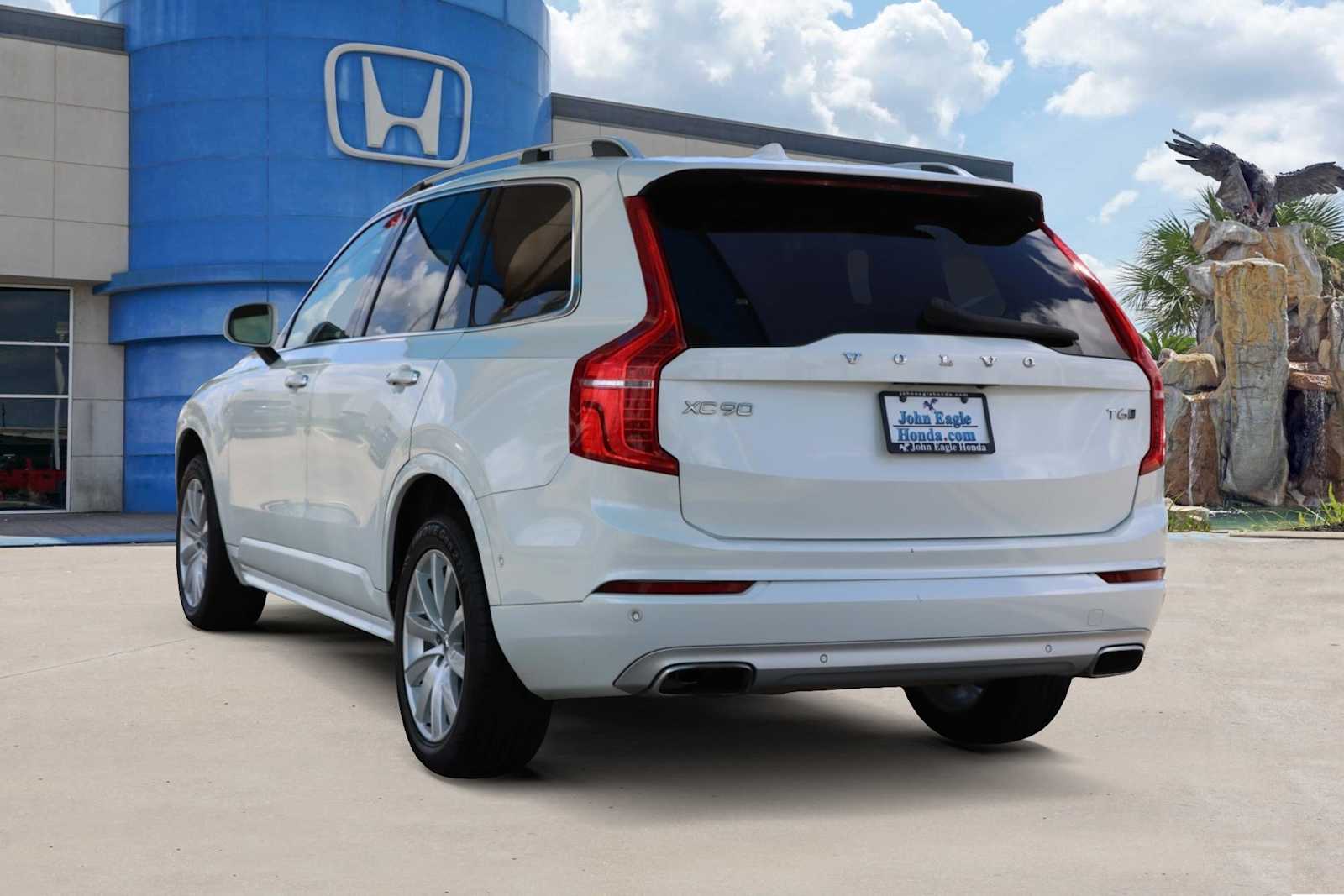 Thumbnail: 2019 Volvo XC90 - 4
