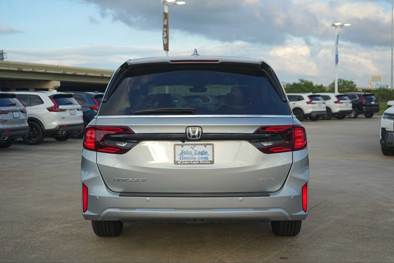 Thumbnail: 2026 Honda Odyssey - 5