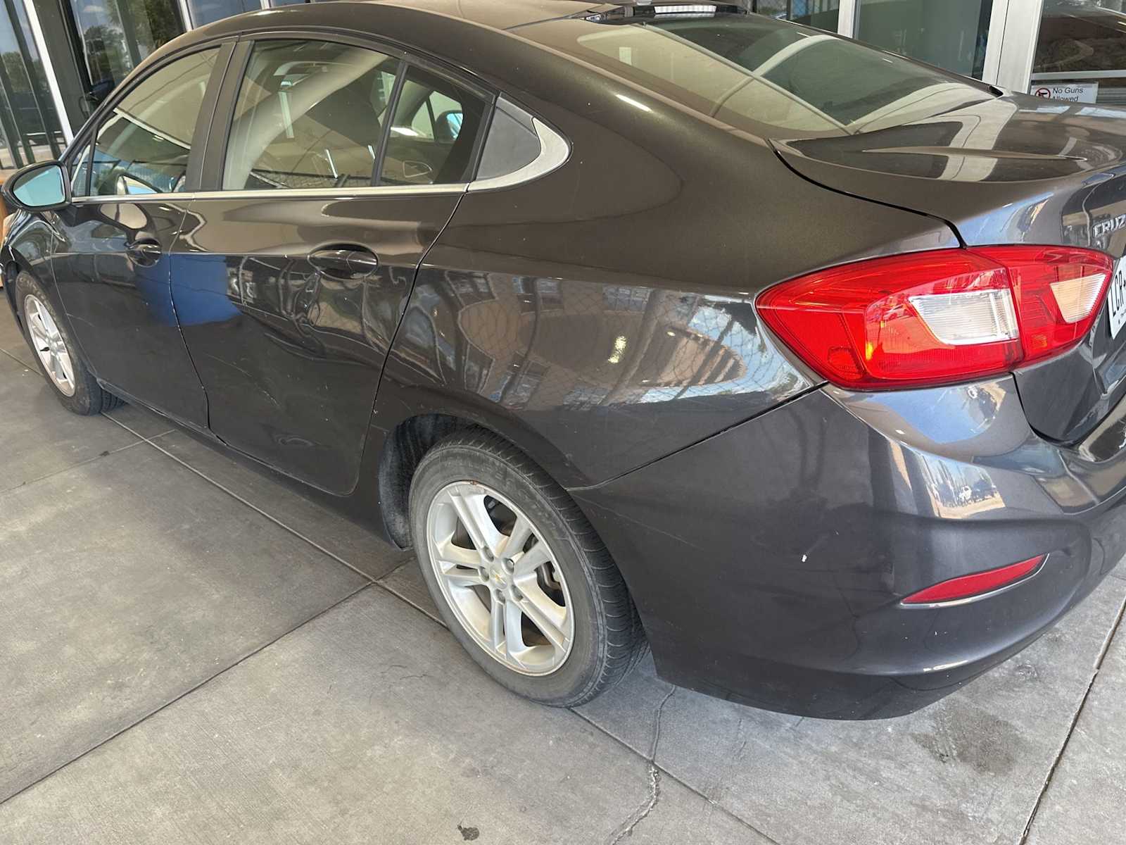 Thumbnail: 2016 Chevrolet Cruze - 4