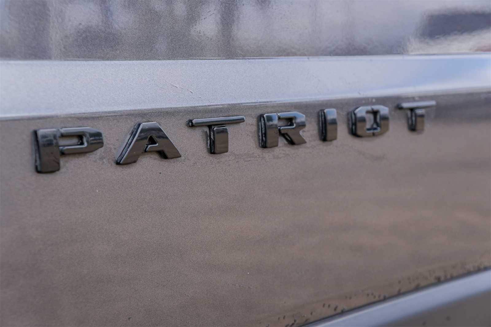 Thumbnail: 2015 Jeep Patriot - 7