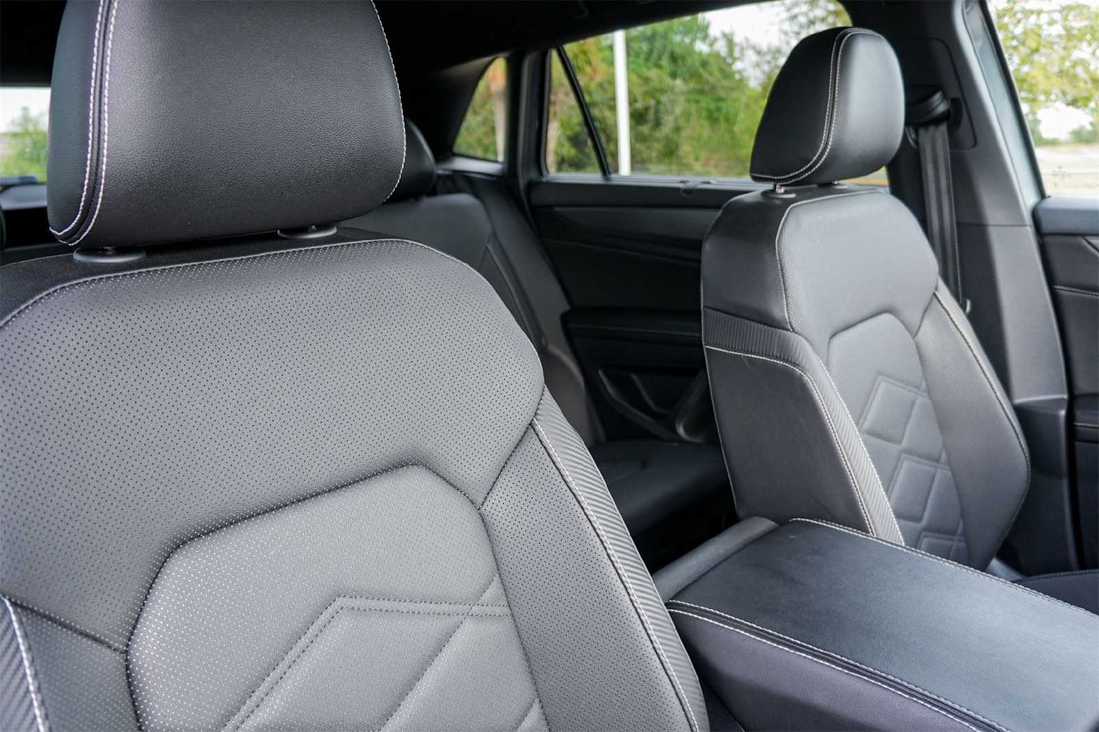 Thumbnail: 2024 Volkswagen Atlas - 13