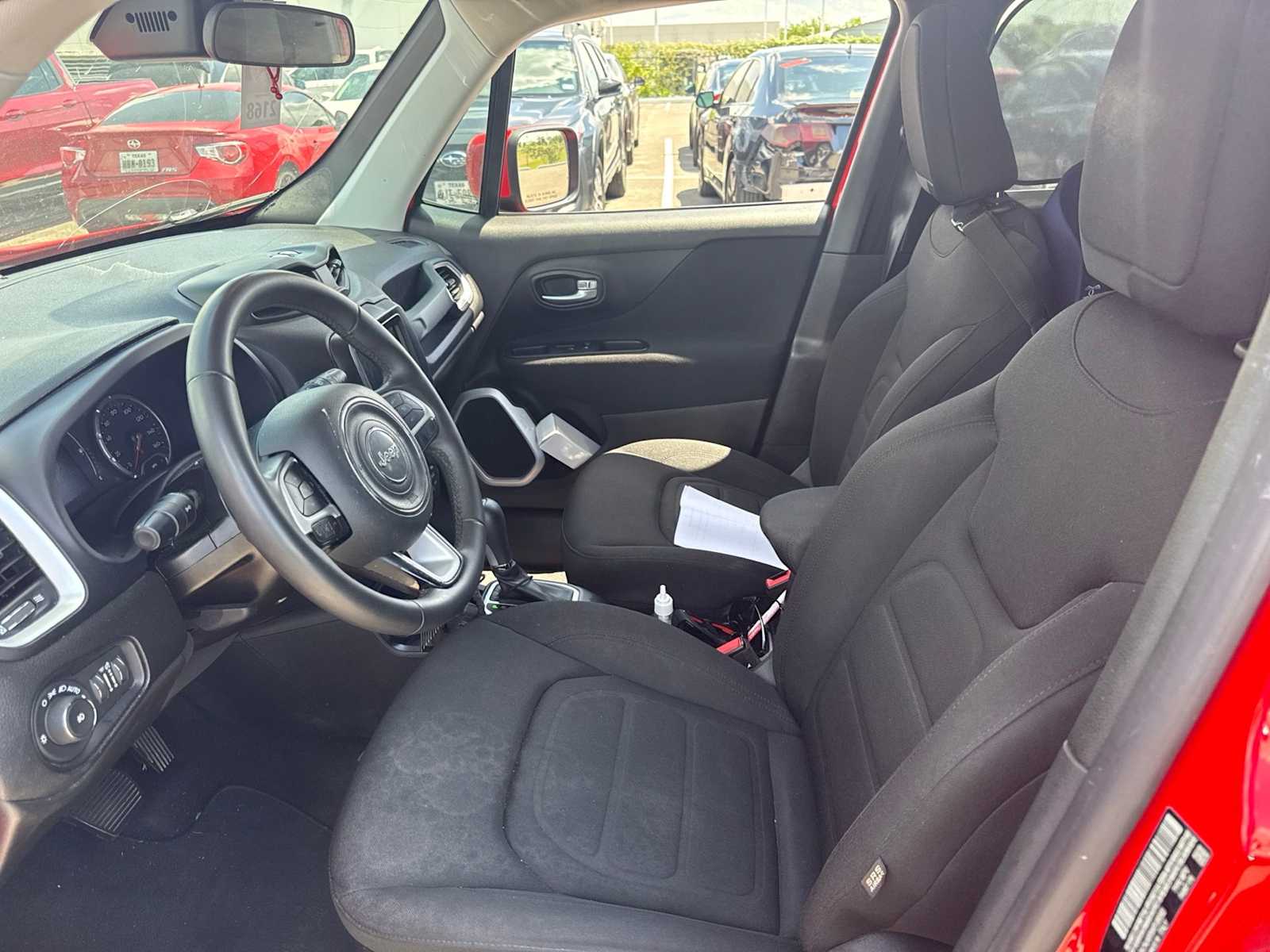 Thumbnail: 2019 Jeep Renegade - 5