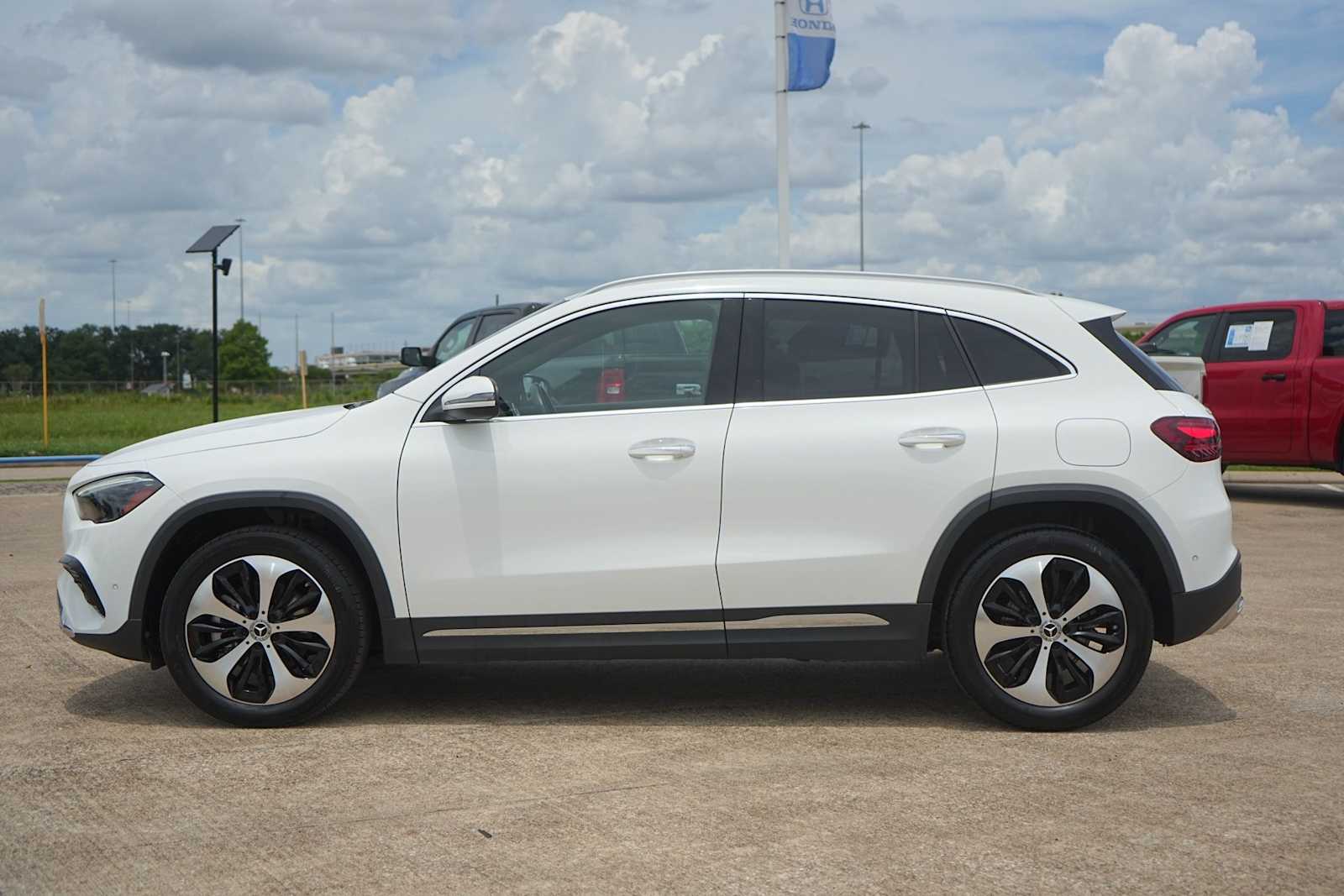 Thumbnail: 2025 Mercedes-Benz GLA - 3