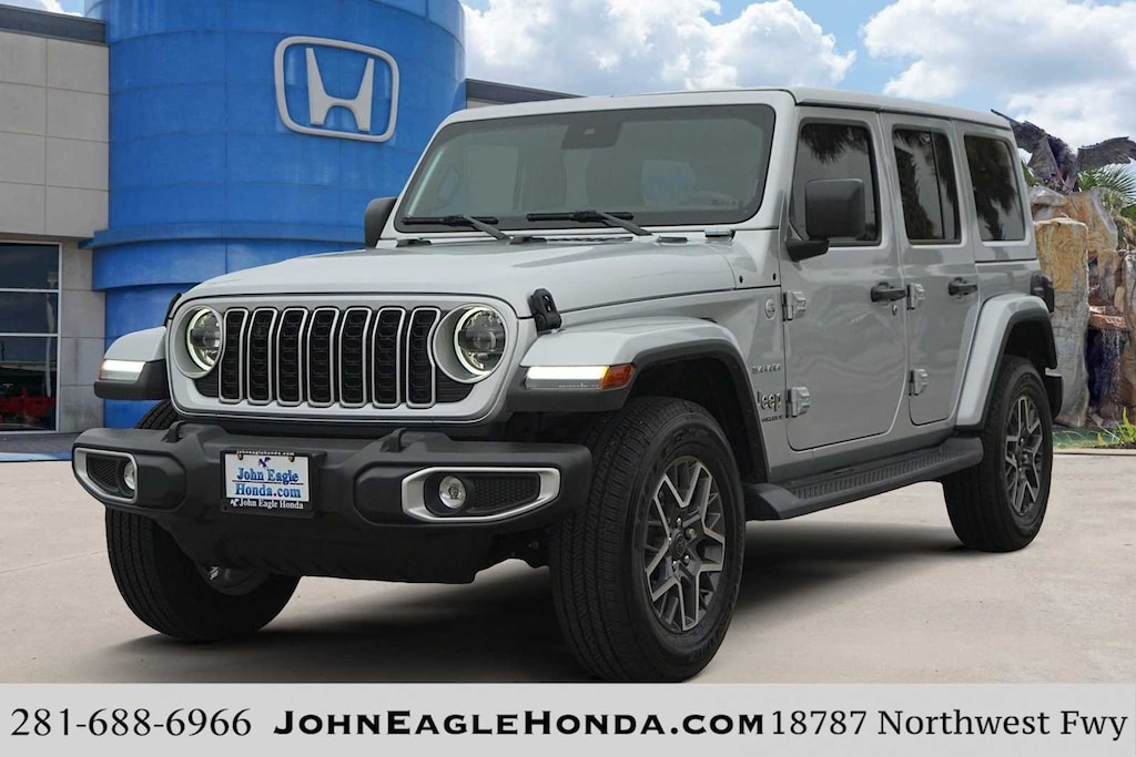 Used 2024 Jeep Wrangler Sahara SUV