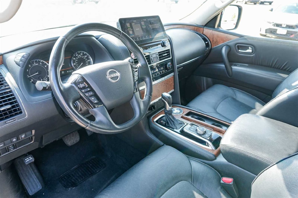 Used 2023 Nissan Armada SL SUV