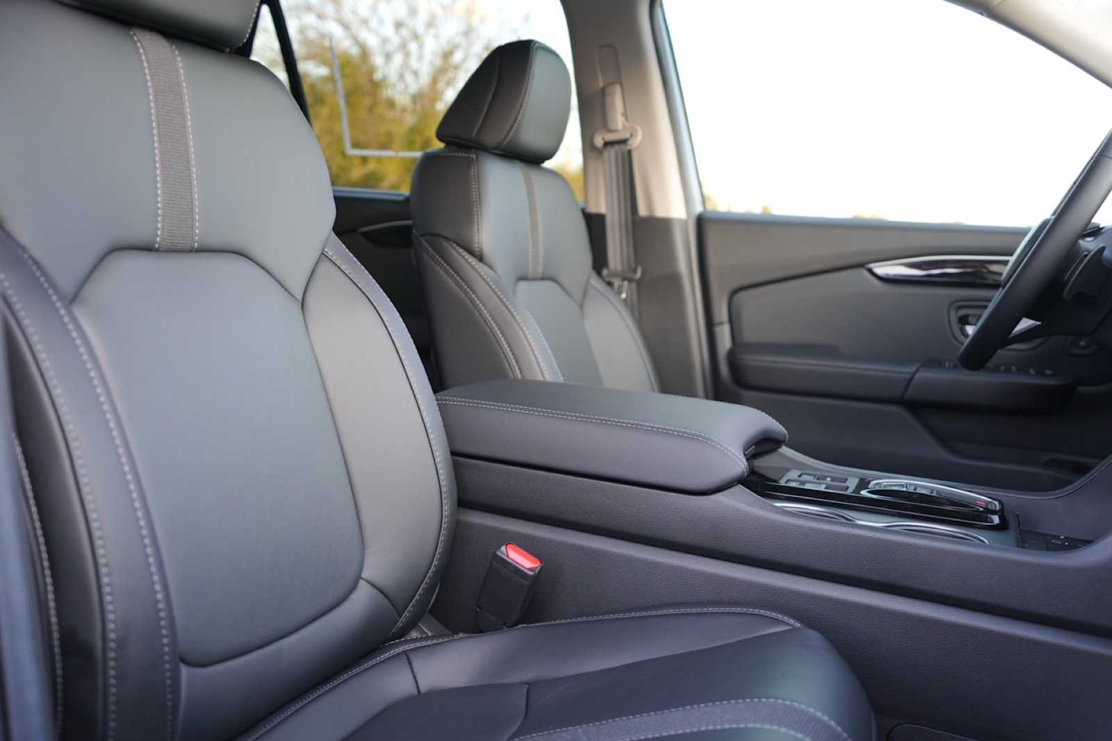 Thumbnail: 2025 Honda Pilot - 14