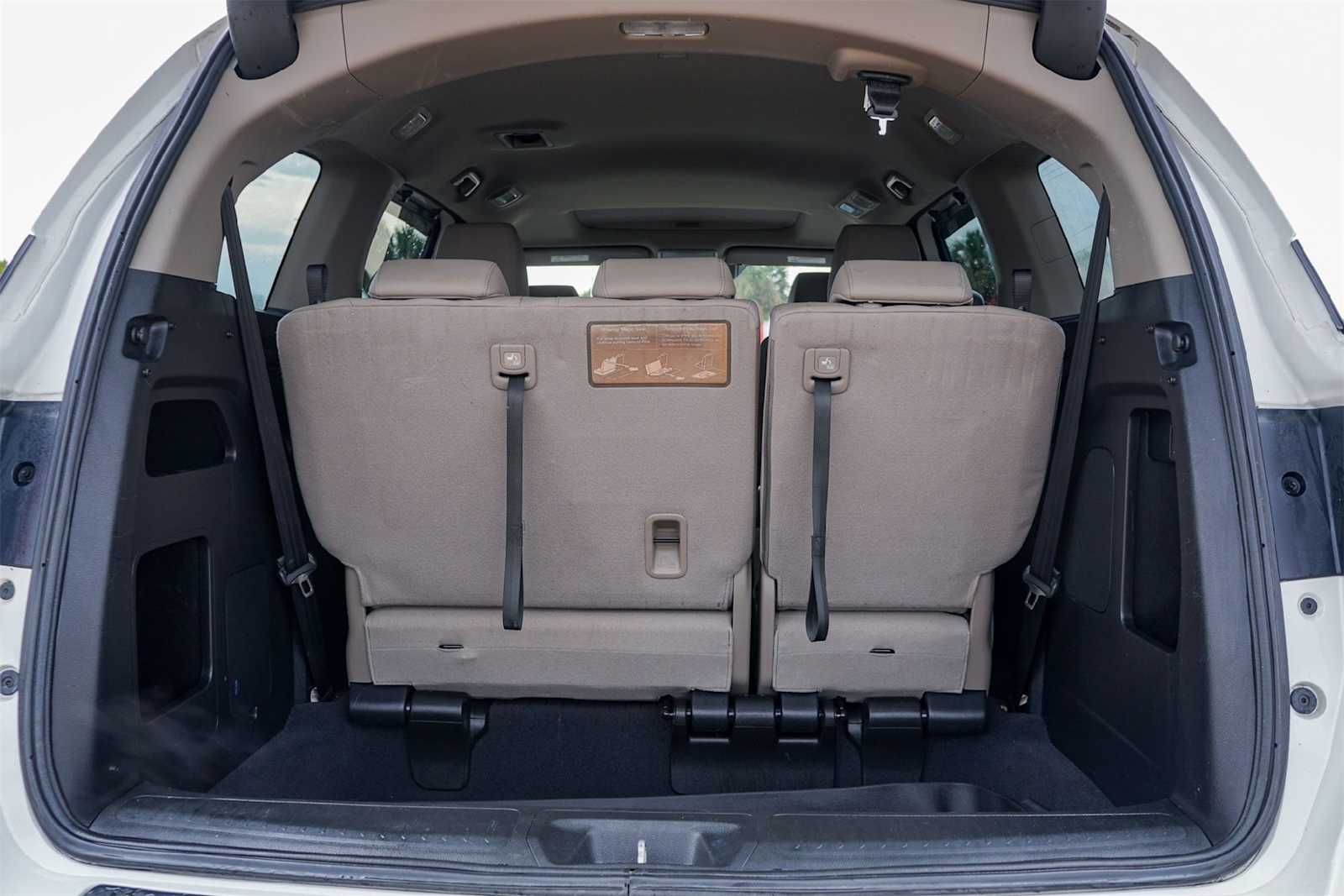 Thumbnail: 2019 Honda Odyssey - 19