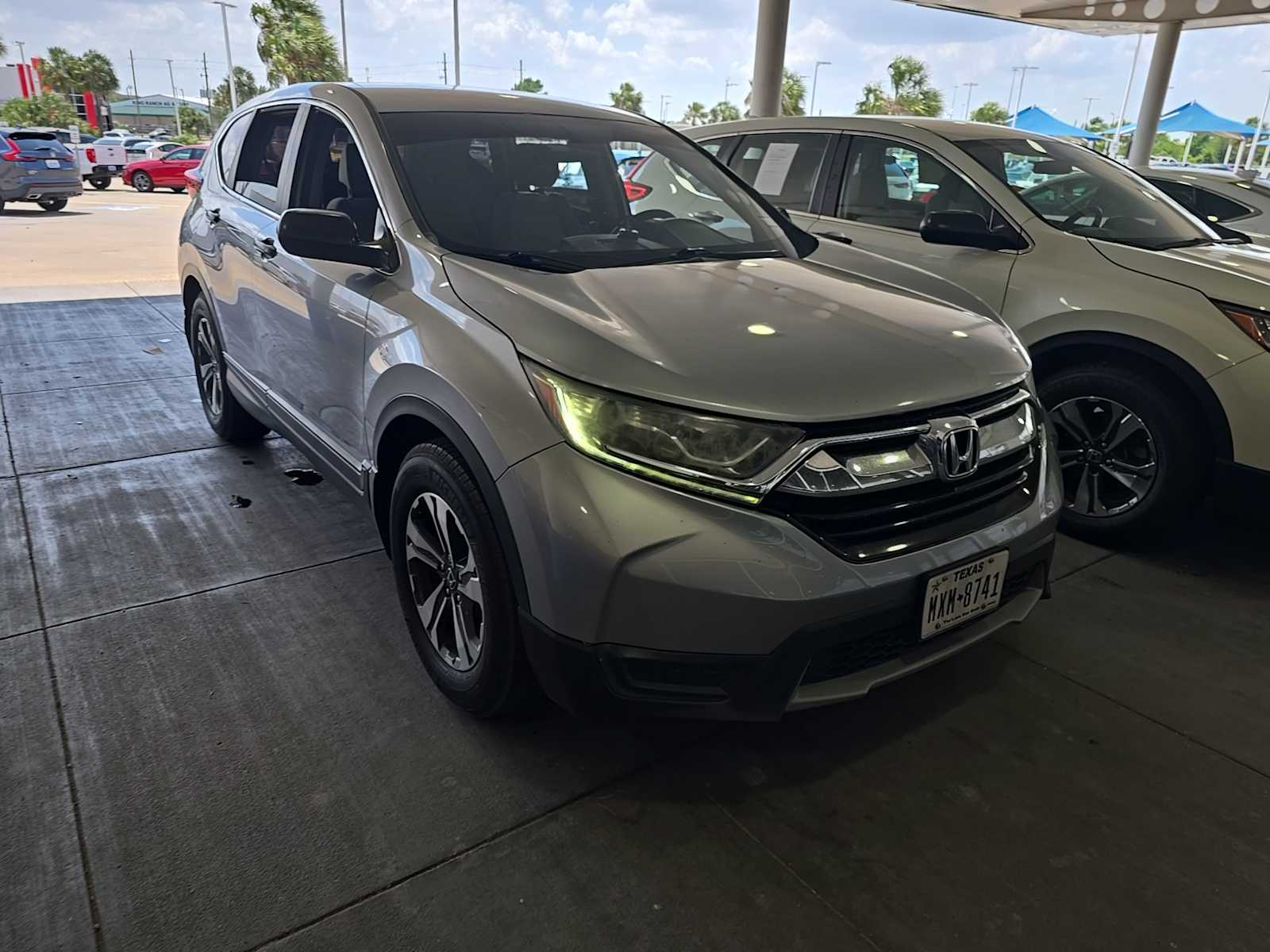 2018 Honda CR-V LX photo 2