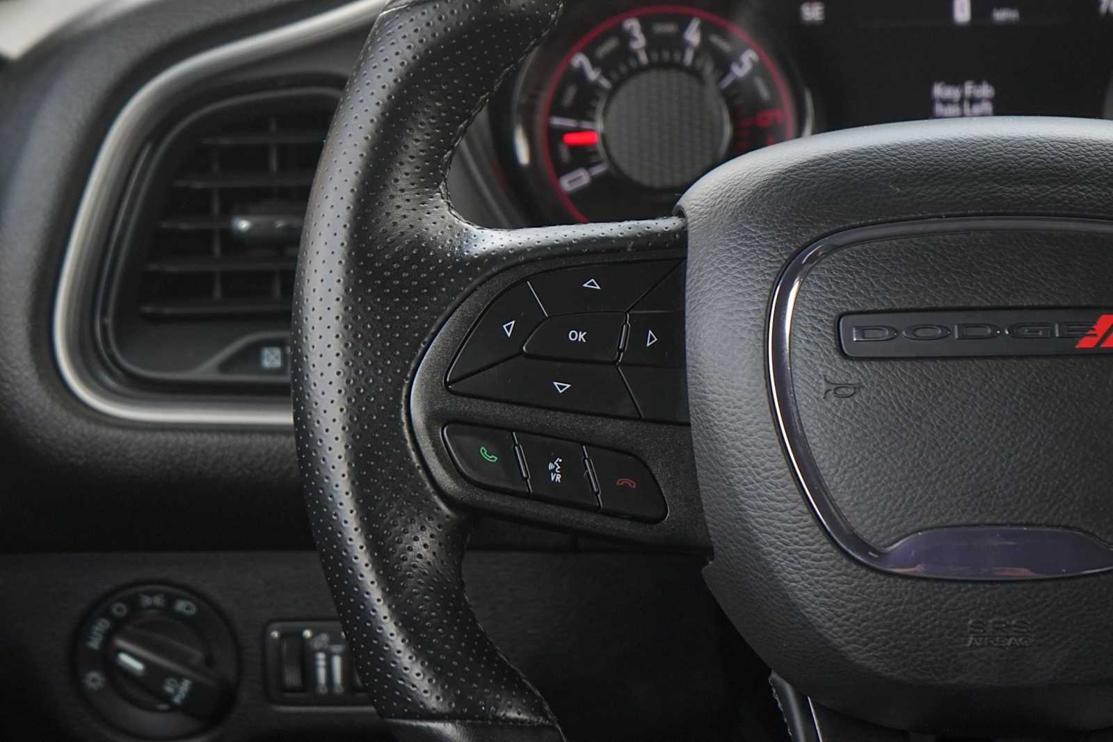 Thumbnail: 2022 Dodge Challenger - 17