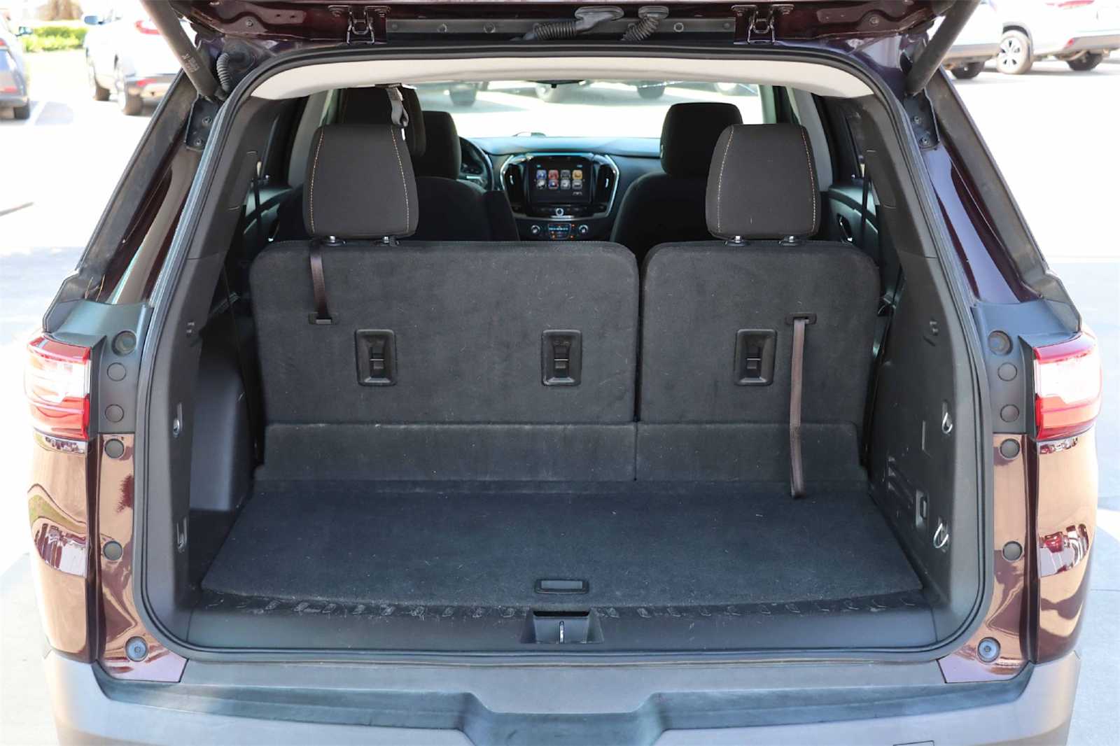 Thumbnail: 2019 Chevrolet Traverse - 24