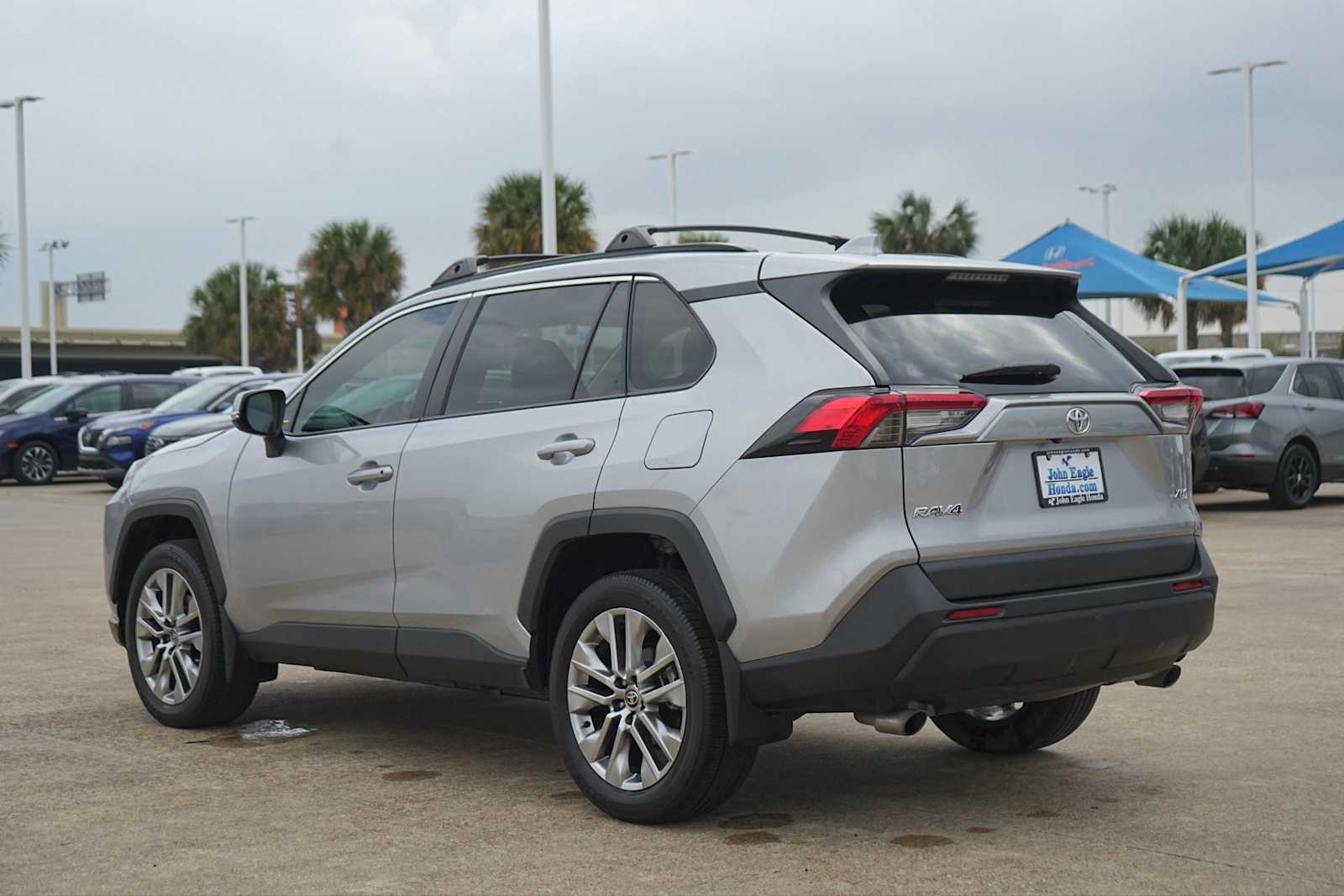 Thumbnail: 2024 Toyota RAV4 - 4