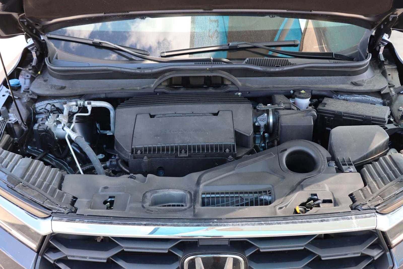 Thumbnail: 2025 Honda Pilot - 9