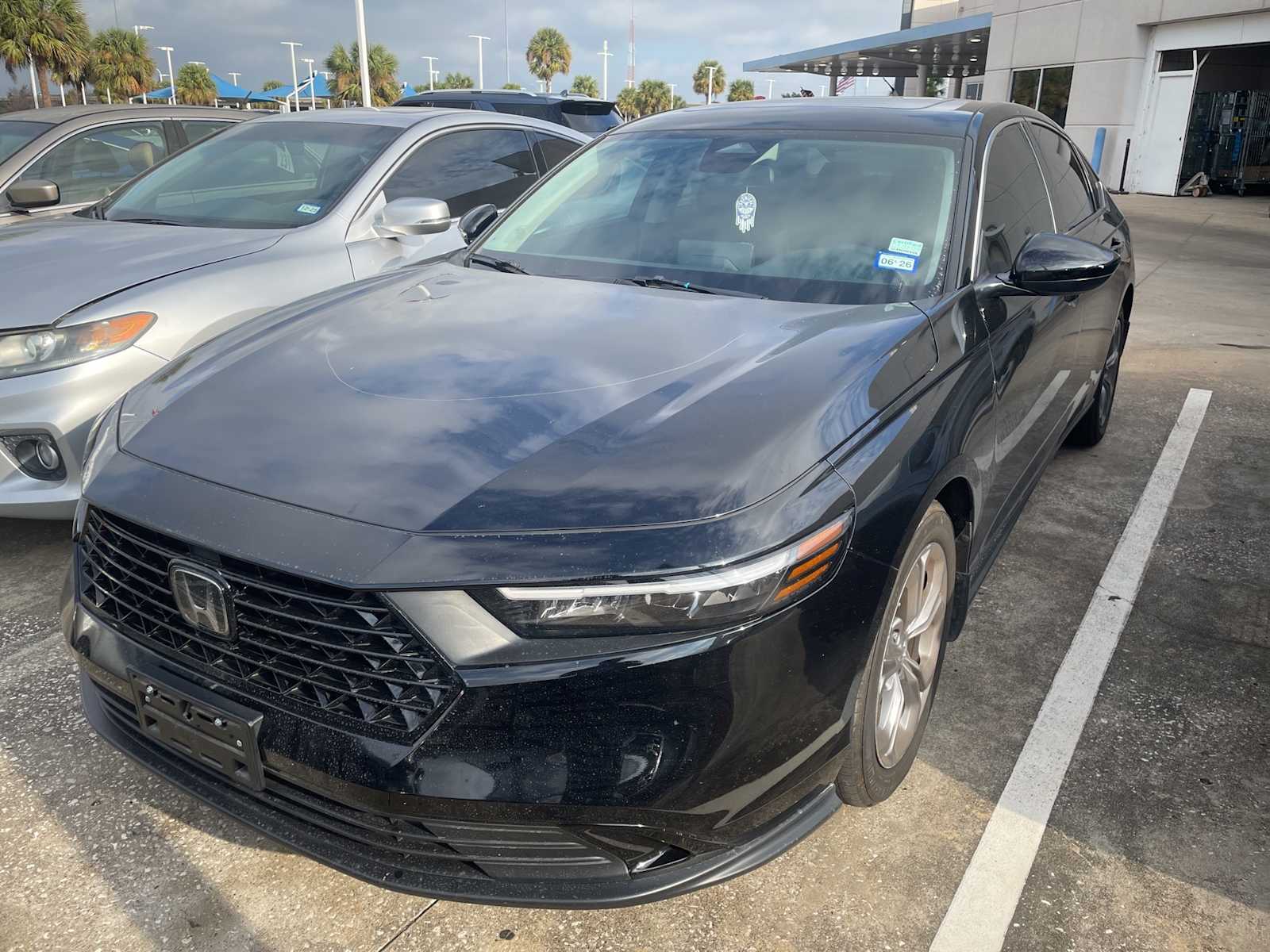 2021 Honda Accord LX's photo