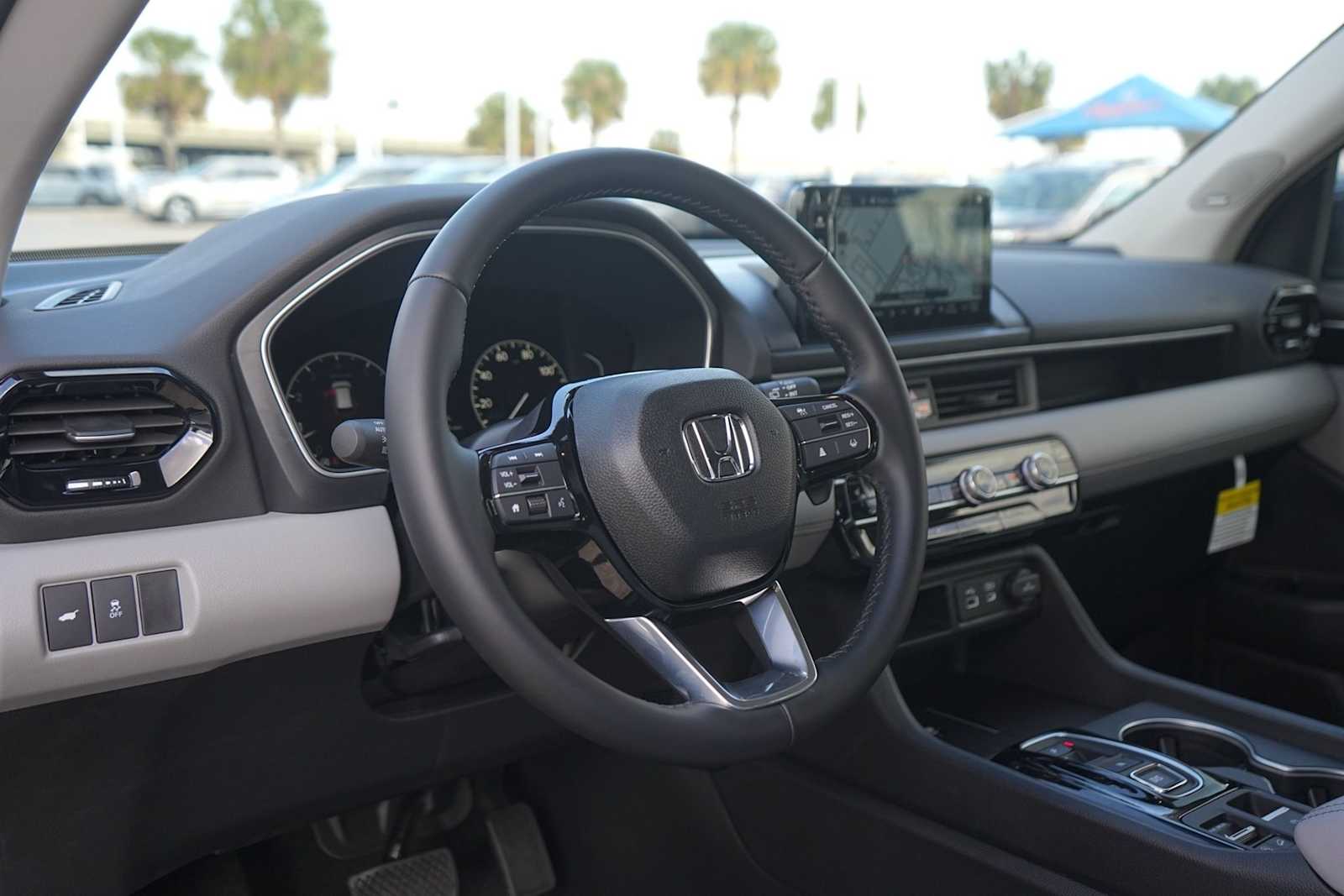 Thumbnail: 2025 Honda Pilot - 2