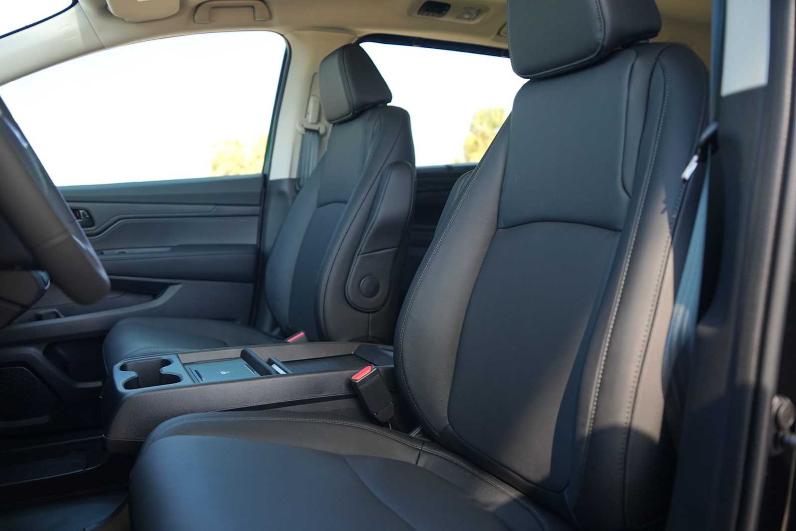 Thumbnail: 2026 Honda Odyssey - 11