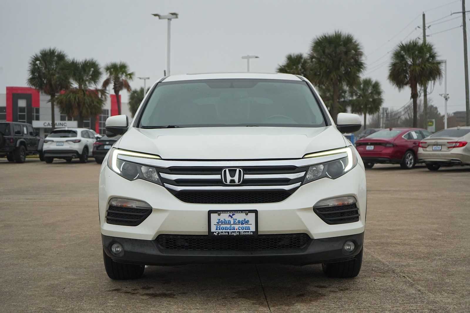 Thumbnail: 2018 Honda Pilot - 6