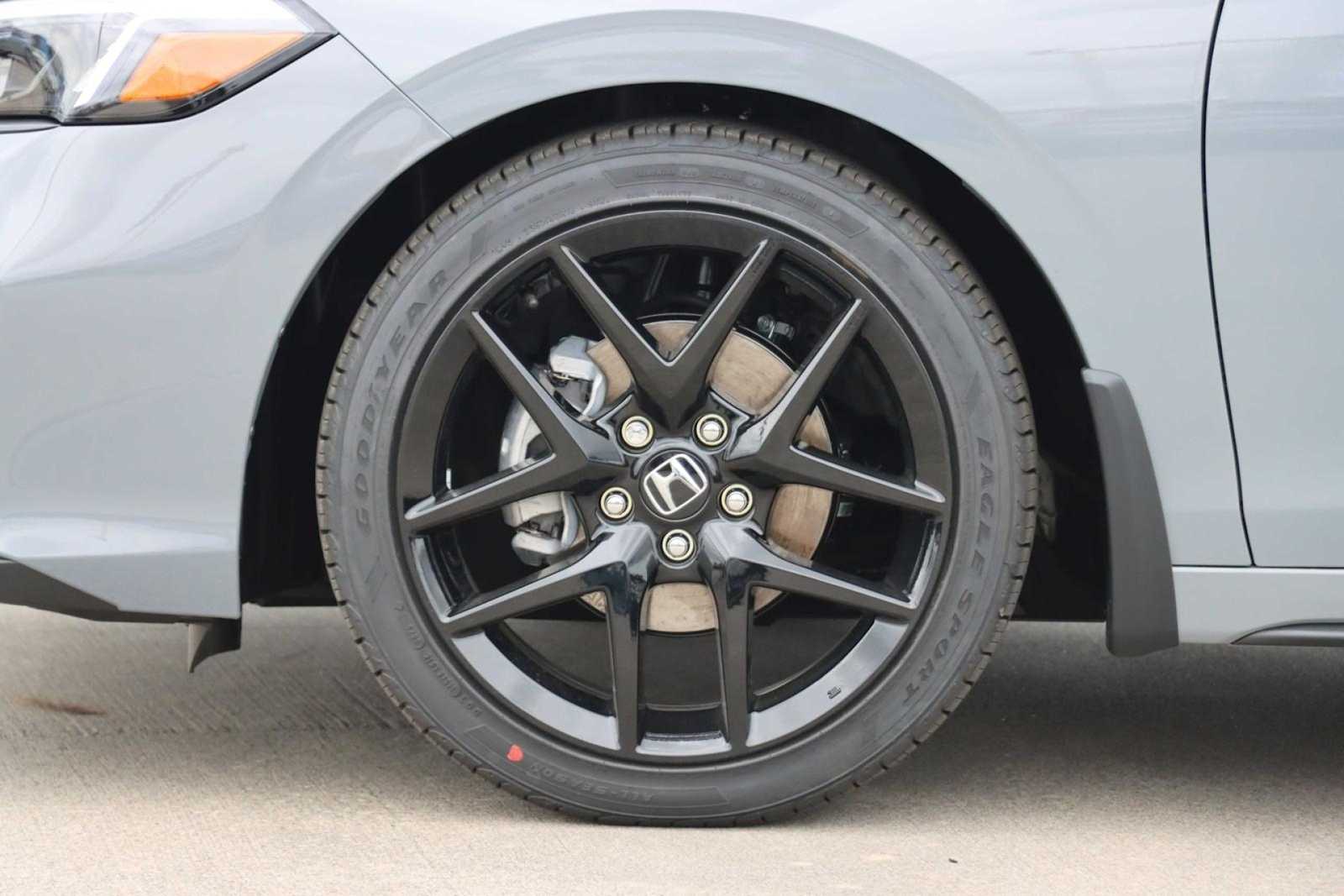 2025 Honda Civic Sport 8