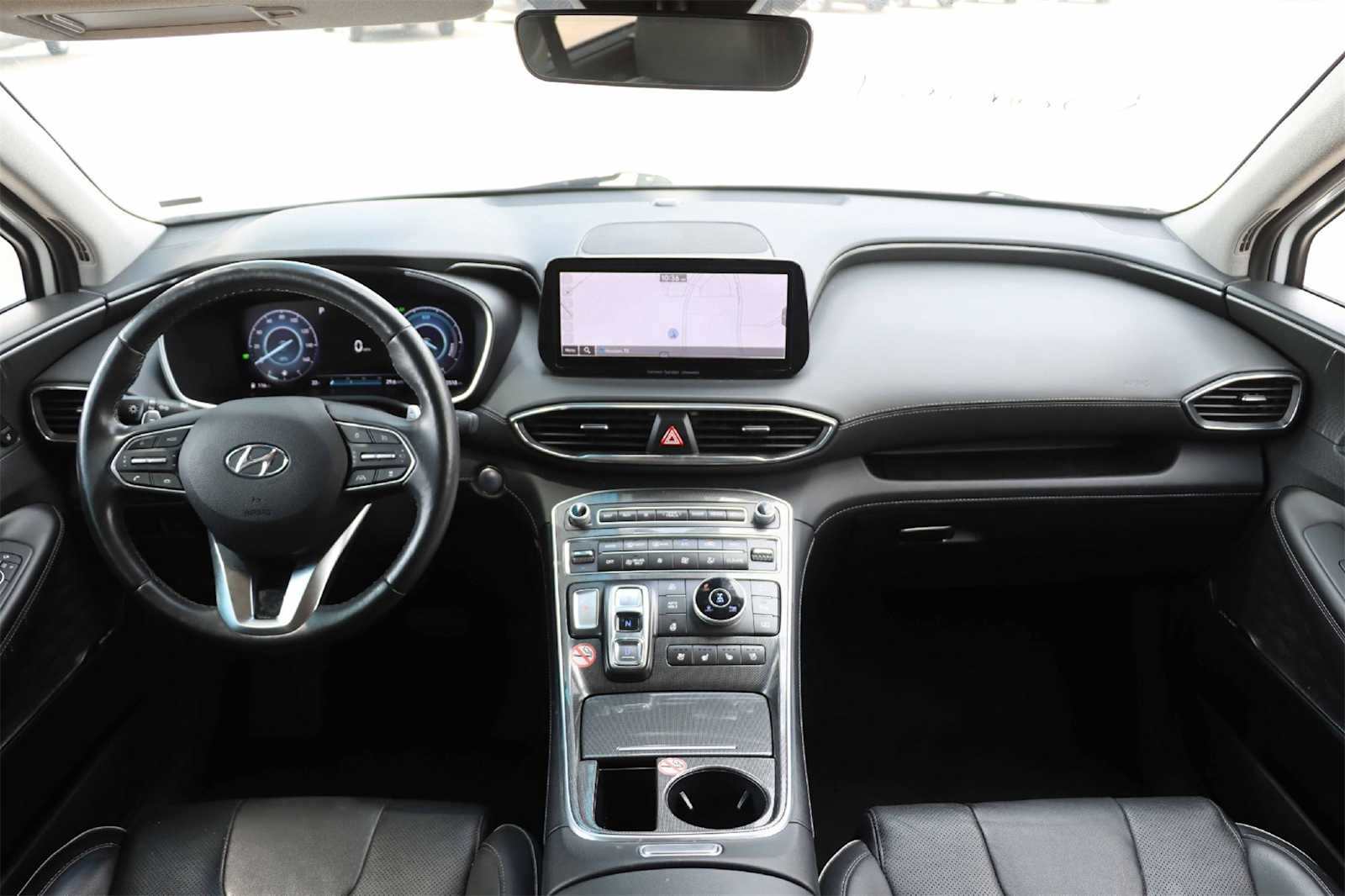 Thumbnail: 2023 Hyundai Santa Fe - 9