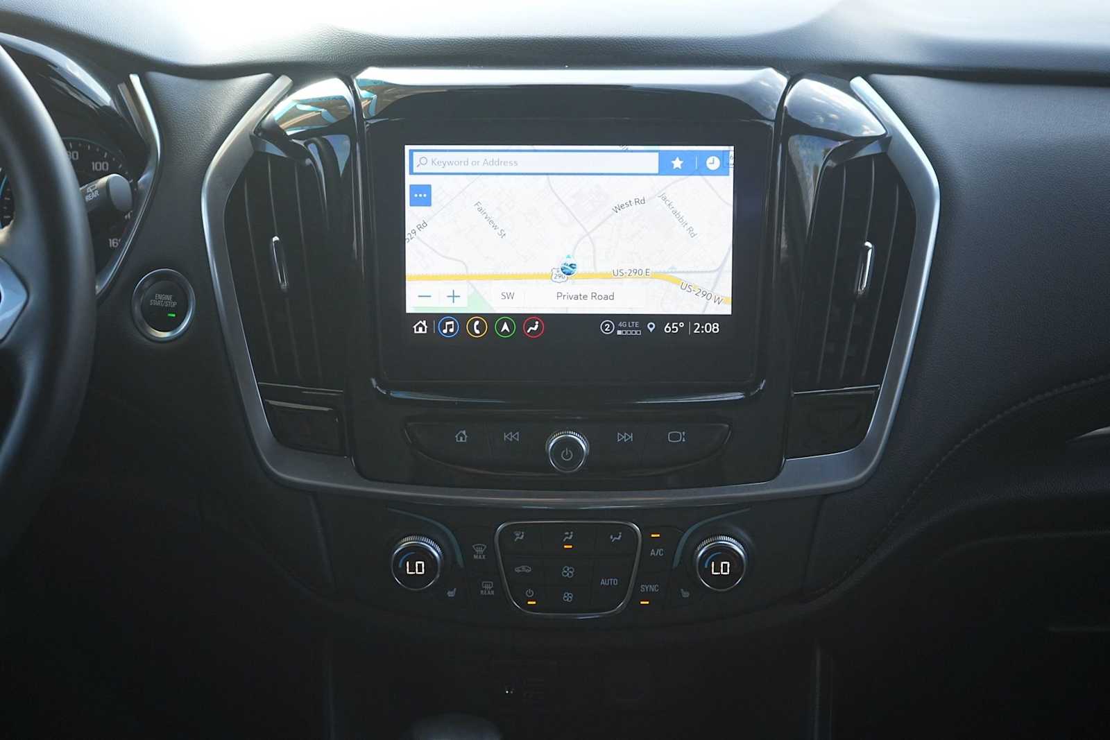 Thumbnail: 2022 Chevrolet Traverse - 19