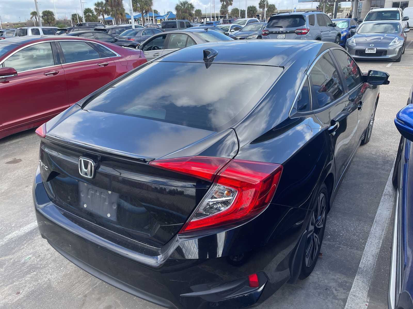 Thumbnail: 2018 Honda Civic - 3