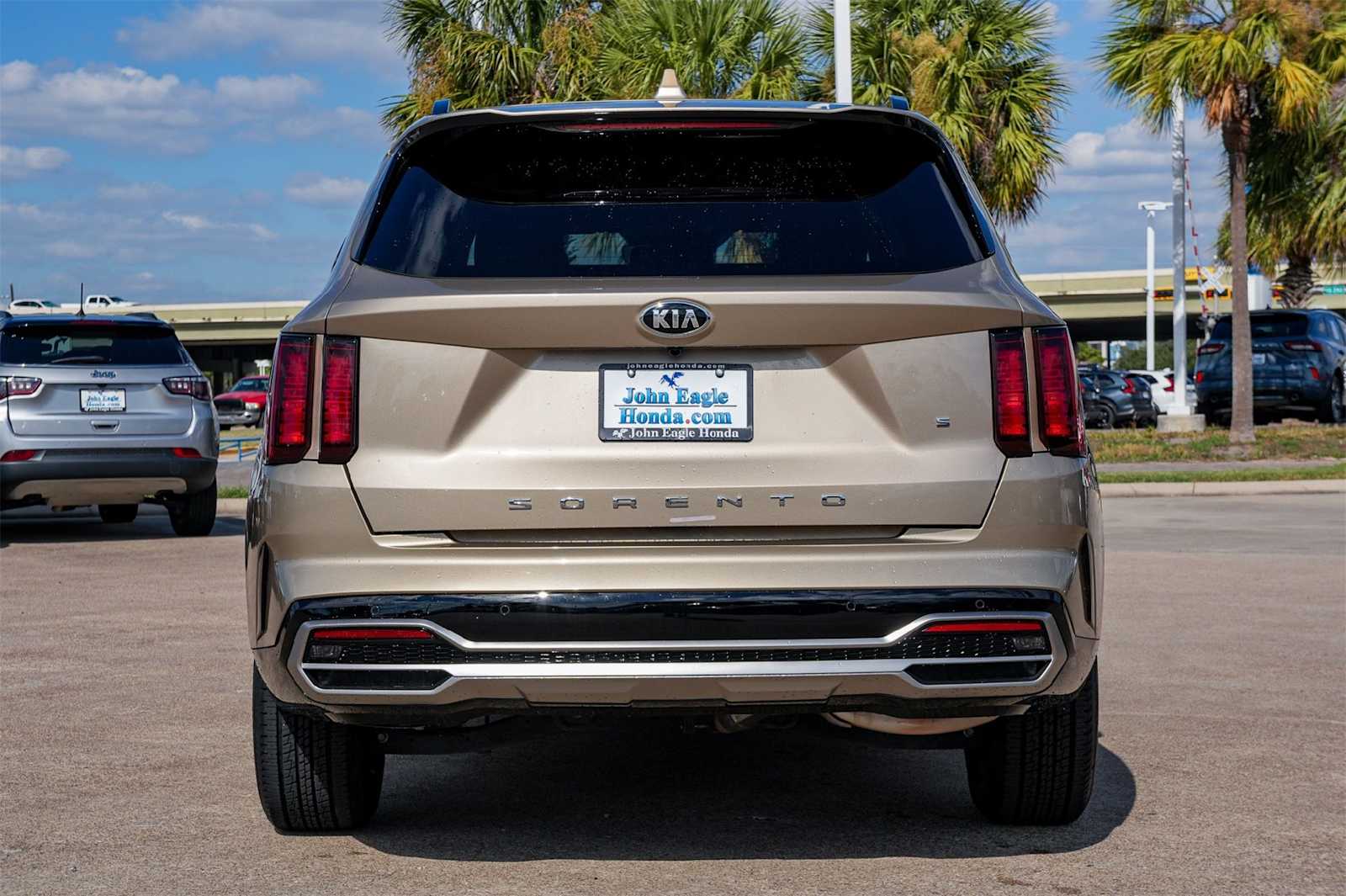 Thumbnail: 2021 Kia Sorento - 5