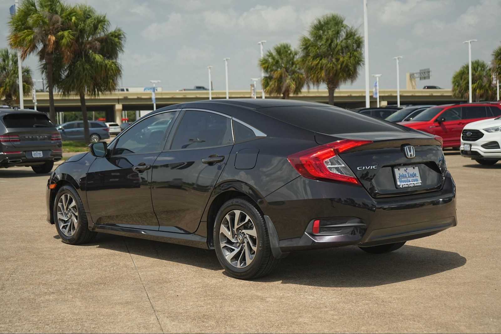 Thumbnail: 2016 Honda Civic - 5