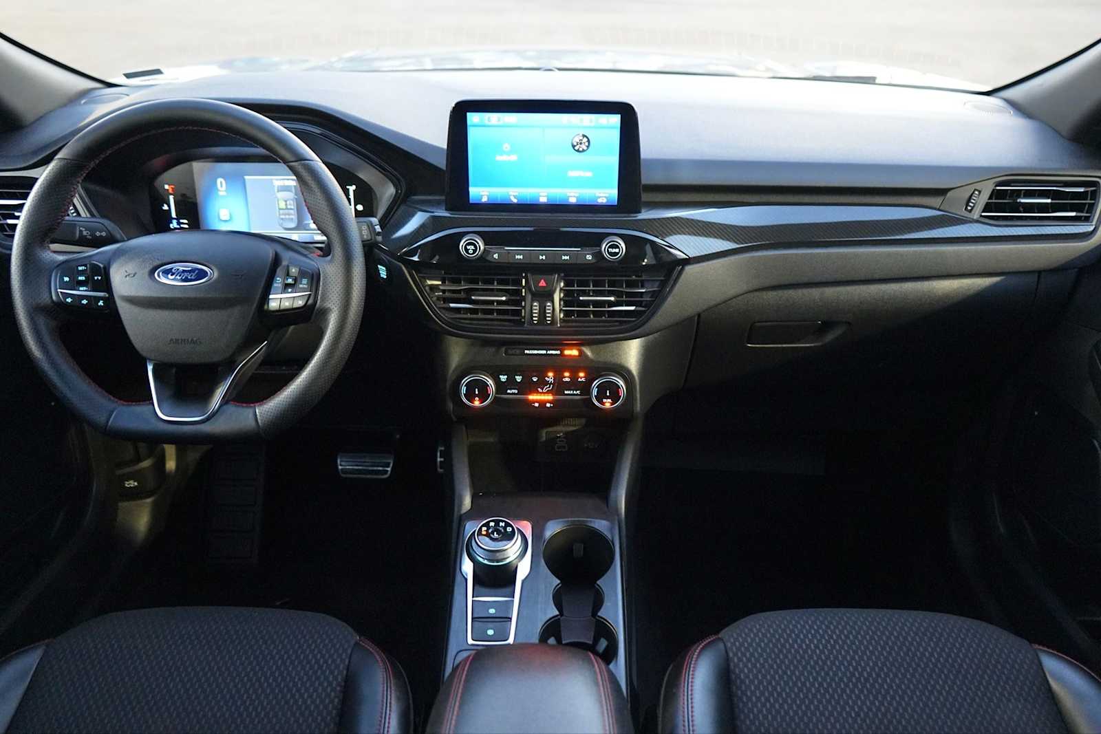 Thumbnail: 2024 Ford Escape - 10