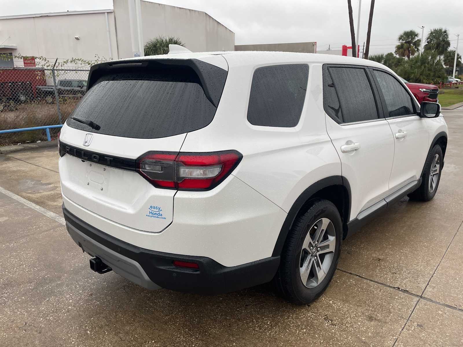 Thumbnail: 2023 Honda Pilot - 3