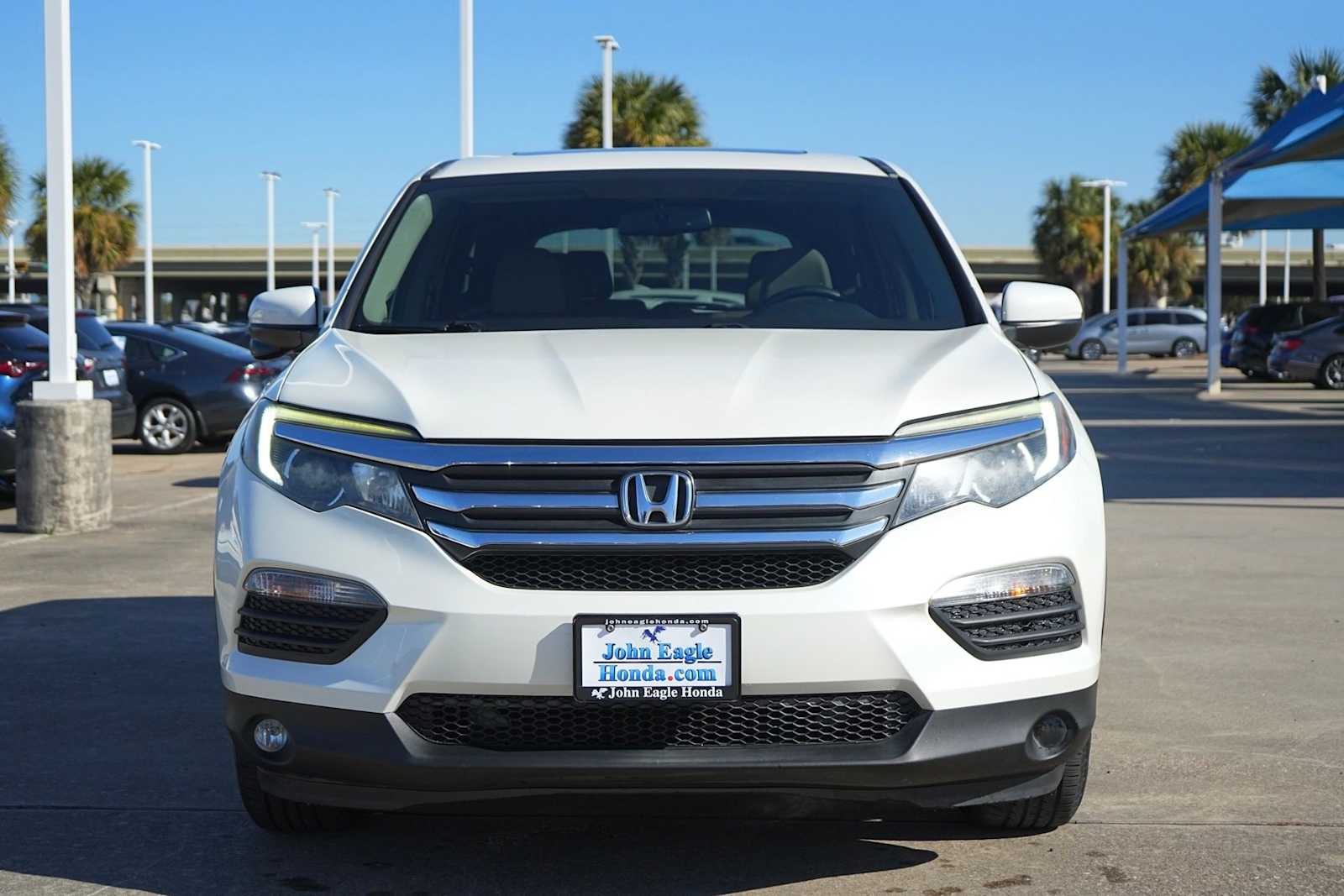 Thumbnail: 2016 Honda Pilot - 6