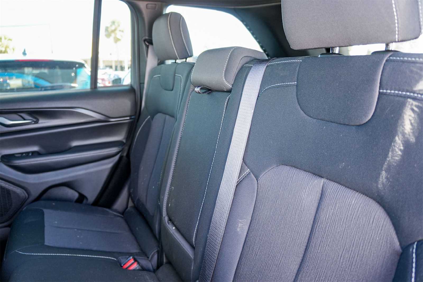 Thumbnail: 2024 Jeep Grand Cherokee - 13