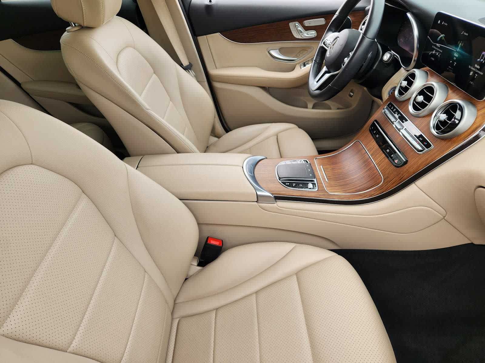 Thumbnail: 2022 Mercedes-Benz GLC - 14