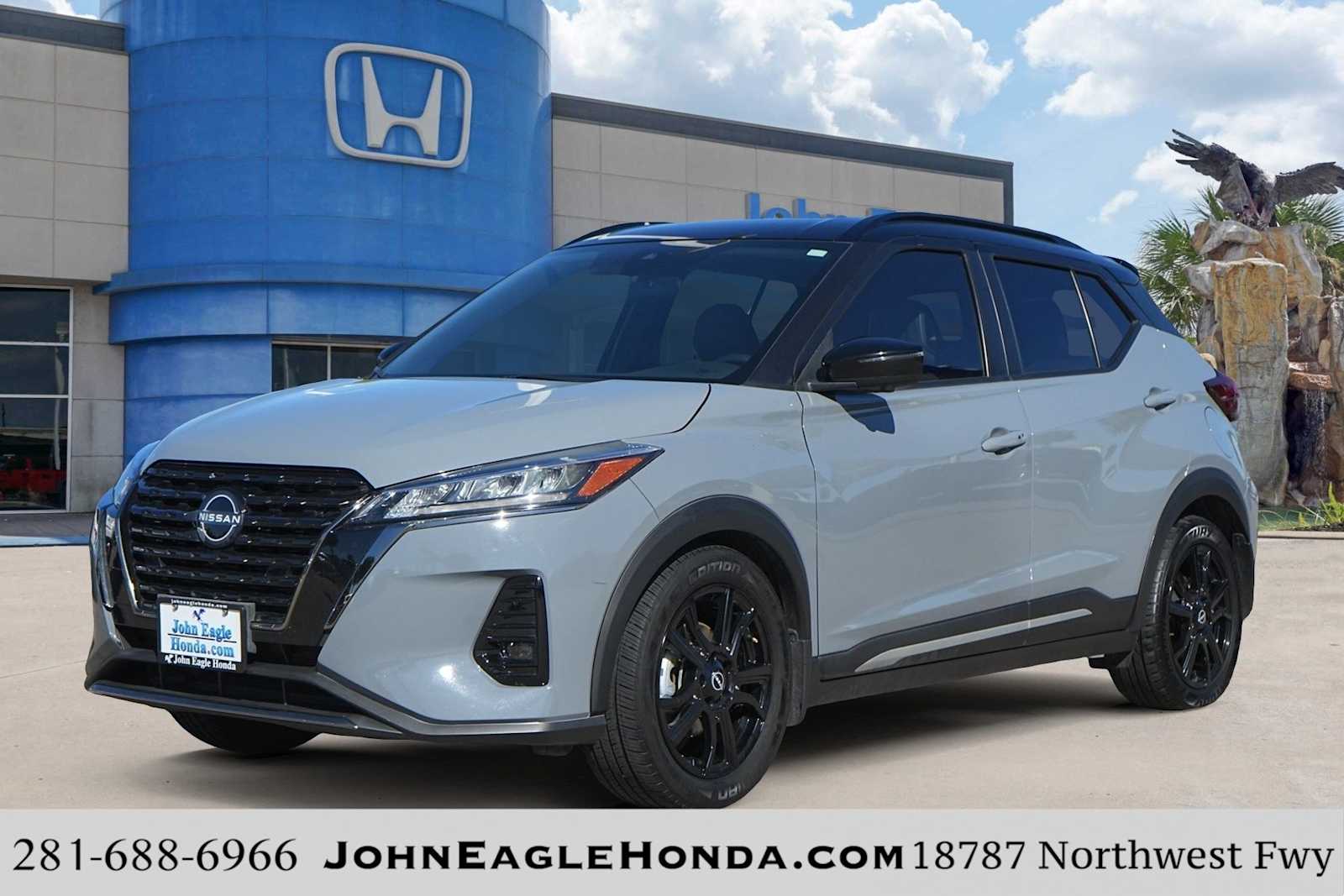 Thumbnail: 2023 Nissan Kicks - 1