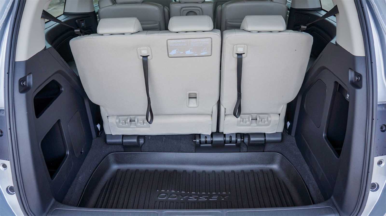 Thumbnail: 2026 Honda Odyssey - 19