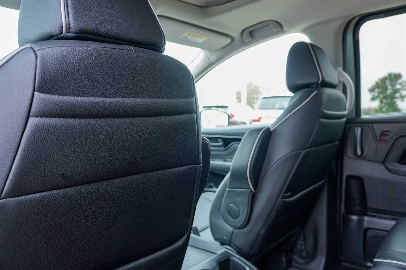 Thumbnail: 2026 Honda Odyssey - 12