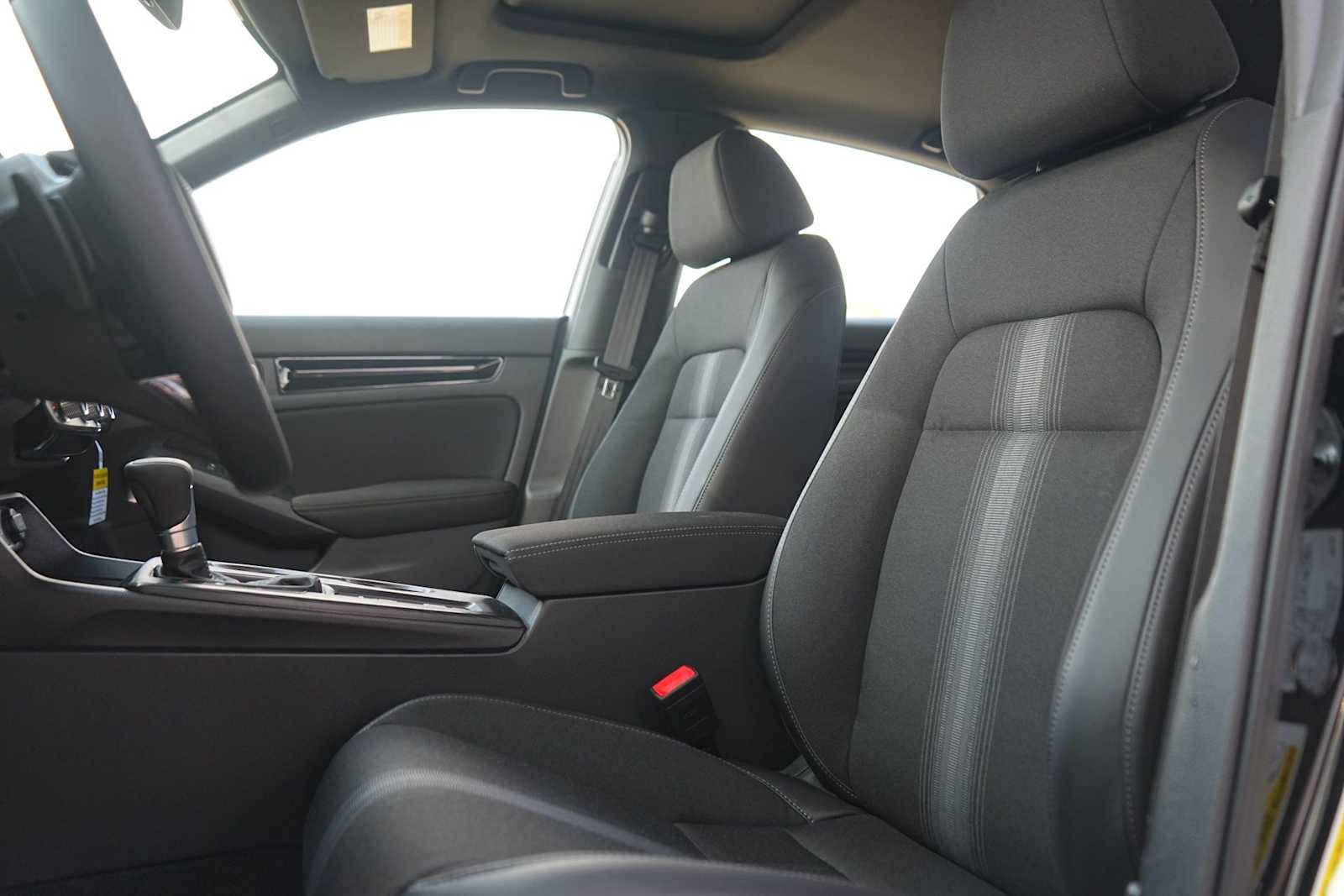 Thumbnail: 2026 Honda Civic - 11